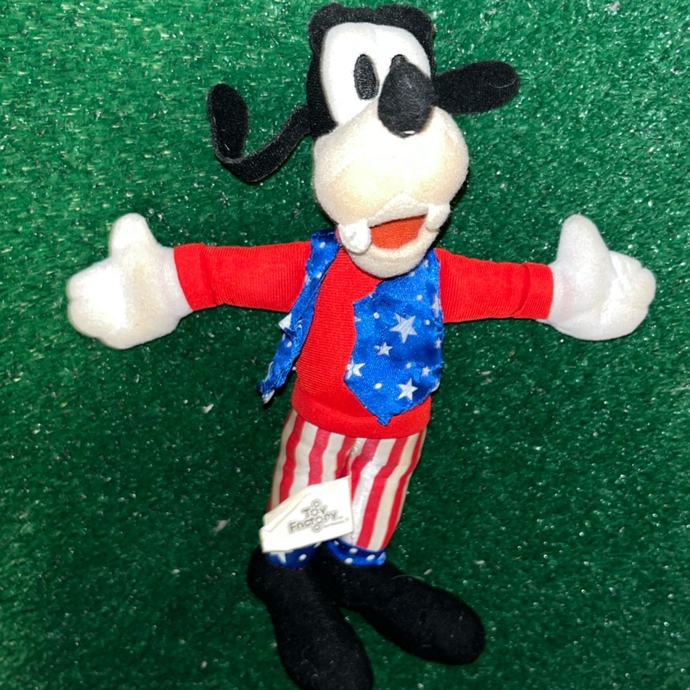 Disney Toy Factory Patriotic Goofy Uncle Sam 4th Of July Plush Aprx. 10inches
